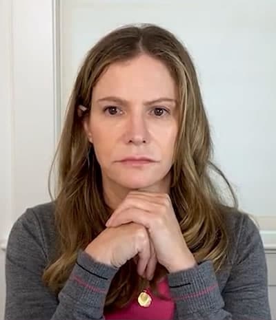 Jennifer Jason Leigh in 2021